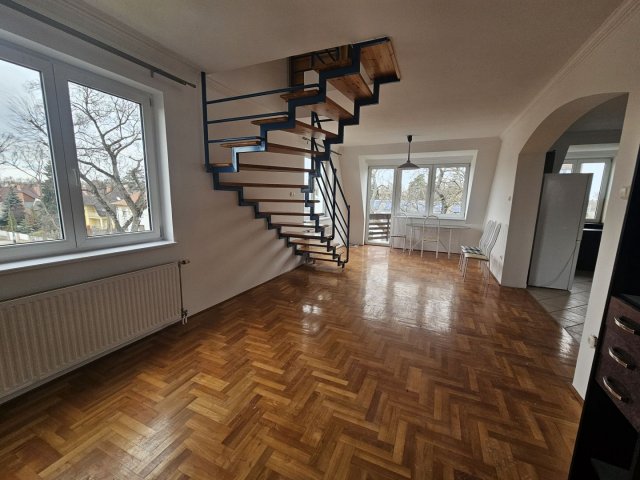 Kiadó téglalakás, albérlet, Debrecenben 300 E Ft / hó, 4 szobás