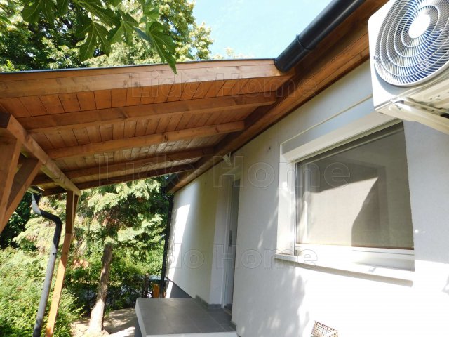 Eladó családi ház, Siófokon 96 M Ft, 2 szobás