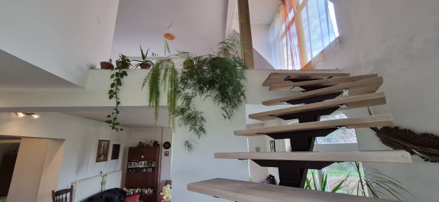 Eladó családi ház, Bőcsön 48.99 M Ft, 8 szobás