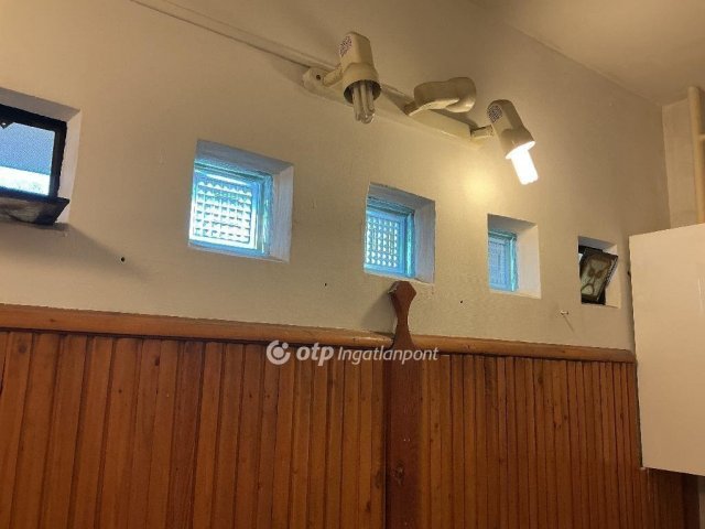 Eladó panellakás, Budapesten, XIV. kerületben 64 M Ft, 1+1 szobás