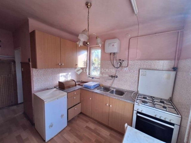 Eladó családi ház, Halásztelken 48.9 M Ft, 3 szobás