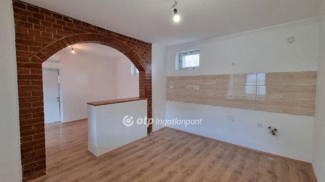 Eladó családi ház, Hajdúböszörményen 38.9 M Ft, 2 szobás