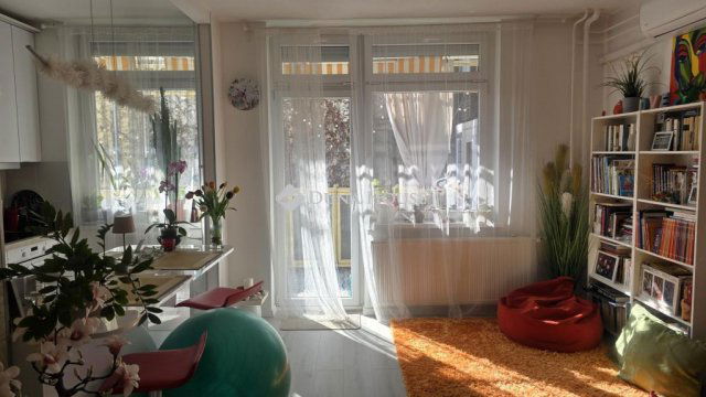 Eladó téglalakás, Budapesten, II. kerületben, Fillér utcában