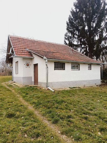 Eladó nyaraló, Galambokon 17.46 M Ft, 2 szobás