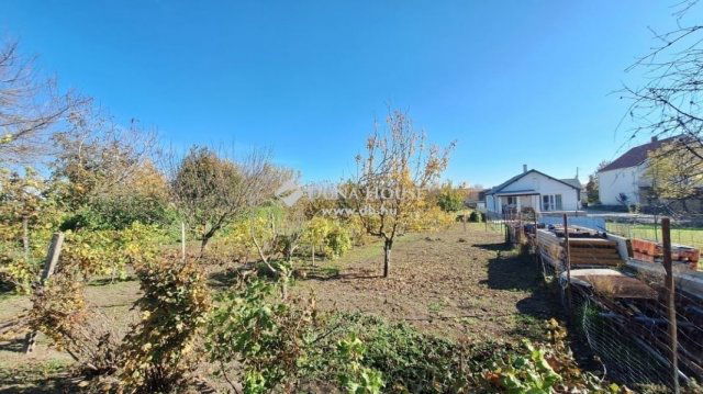 Eladó családi ház, Iszkaszentgyörgyön 45.5 M Ft, 4 szobás