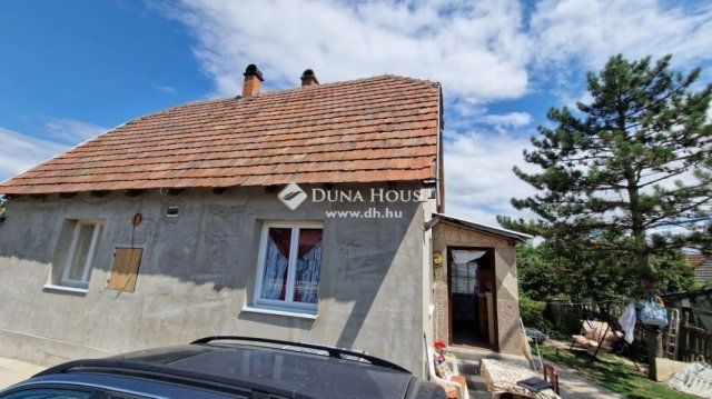 Eladó családi ház, Domonyban 29.9 M Ft, 4 szobás
