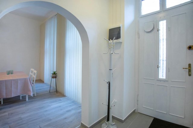 Eladó téglalakás, Budapesten, VII. kerületben 89.9 M Ft