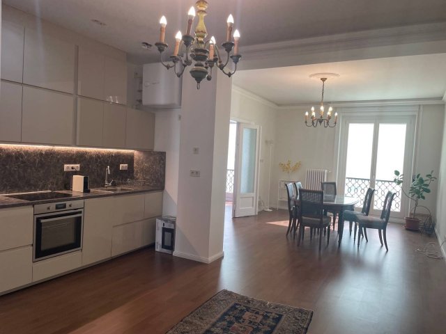 Kiadó téglalakás, albérlet, Budapesten, VII. kerületben