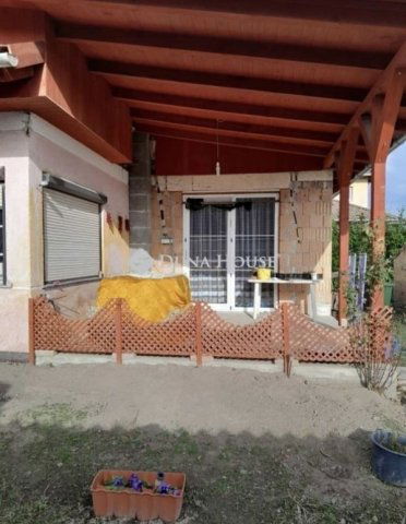 Eladó családi ház, Kulcson 39 M Ft, 3 szobás