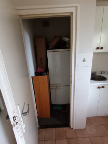 Eladó téglalakás, Székesfehérvárott 38 M Ft, 1 szobás