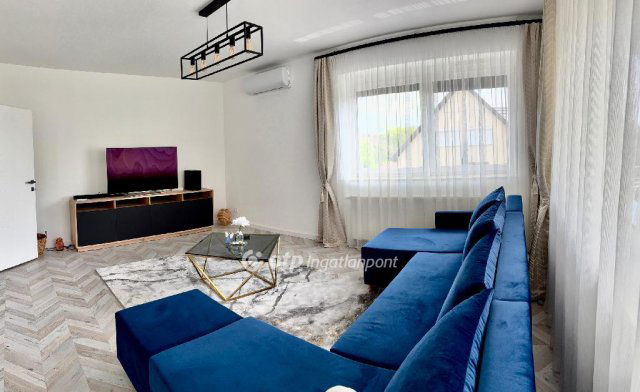 Eladó családi ház, Balatonszepezden 299 M Ft, 6 szobás