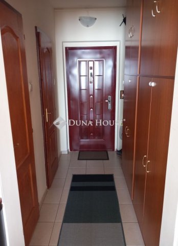 Eladó panellakás, Debrecenben, Jerikó utcában 66.5 M Ft