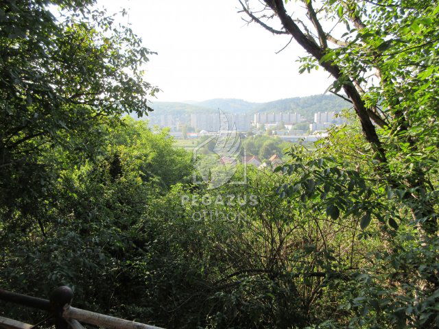 Eladó családi ház, Ózdon 8.4 M Ft, 4 szobás
