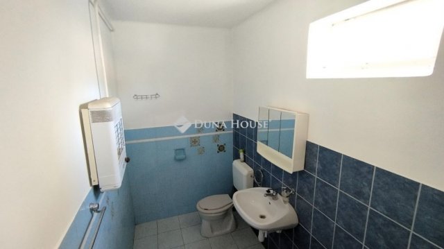 Eladó családi ház, Oslin 26.9 M Ft, 4 szobás