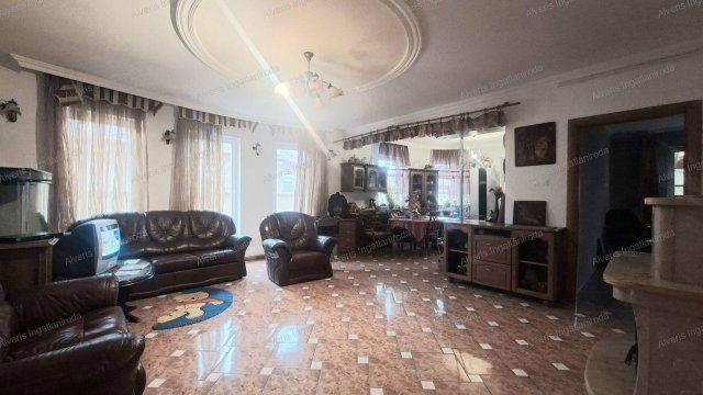 Eladó ikerház, Nyíregyházán 90.9 M Ft, 4 szobás