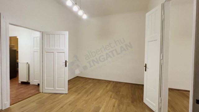 Kiadó téglalakás, albérlet, IV. kerületben, Árpád úton
