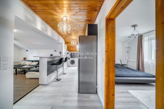 Eladó családi ház, Albertirsán 88 M Ft, 6 szobás