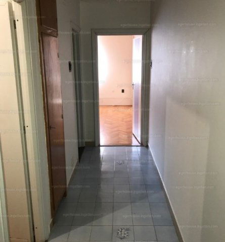 Kiadó téglalakás, albérlet, Egerben 120 E Ft / hó, 1 szobás