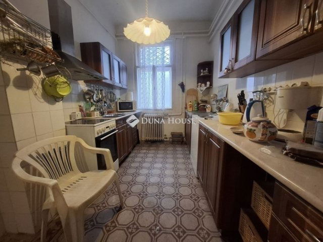 Eladó családi ház, Budapesten, XVIII. kerületben 68 M Ft