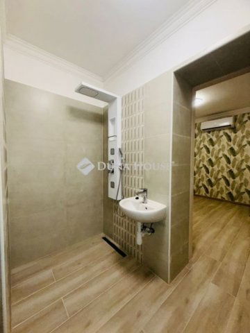 Eladó téglalakás, Budapesten, V. kerületben 100 M Ft, 3 szobás