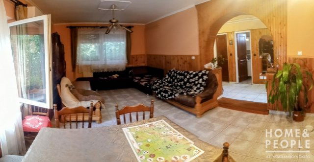 Eladó családi ház, Sándorfalván 89 M Ft, 3+1 szobás