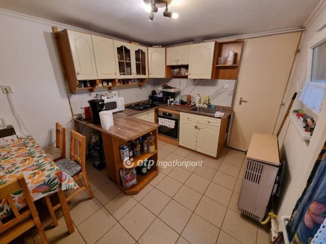 Eladó családi ház, Mádon 19.9 M Ft, 1+2 szobás