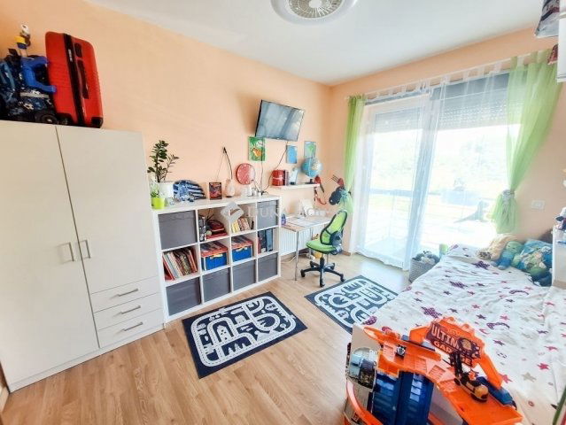 Eladó téglalakás, Gyömrőn 99.2 M Ft, 5 szobás
