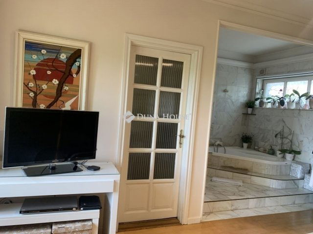 Eladó családi ház, Budapesten, XXII. kerületben 250 M Ft