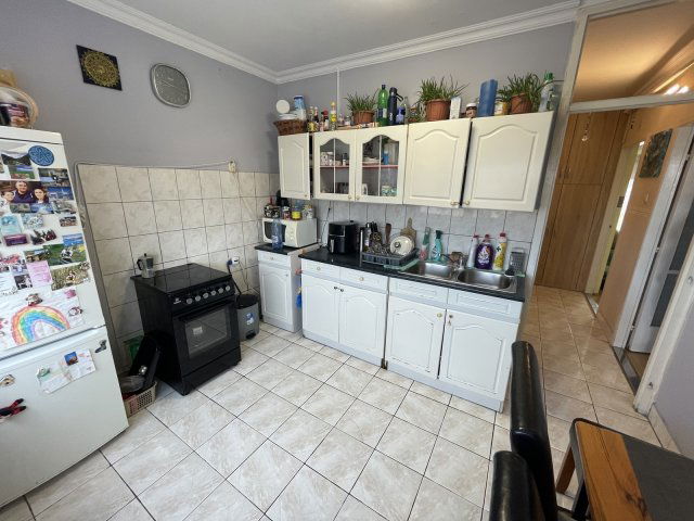 Eladó téglalakás, Nyíregyházán 37.5 M Ft, 2 szobás