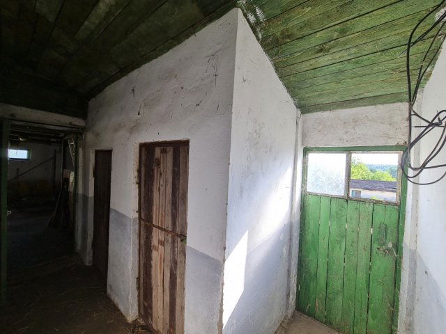 Eladó családi ház, Gyúrón 219.9 M Ft, 5 szobás