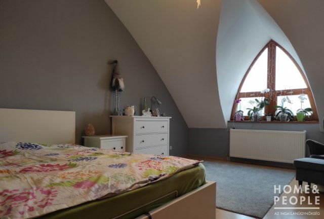Eladó téglalakás, Szegeden 89.5 M Ft, 3 szobás