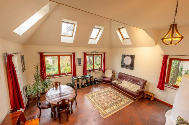 Eladó családi ház, Pilisszentlászlón 163 M Ft, 6 szobás