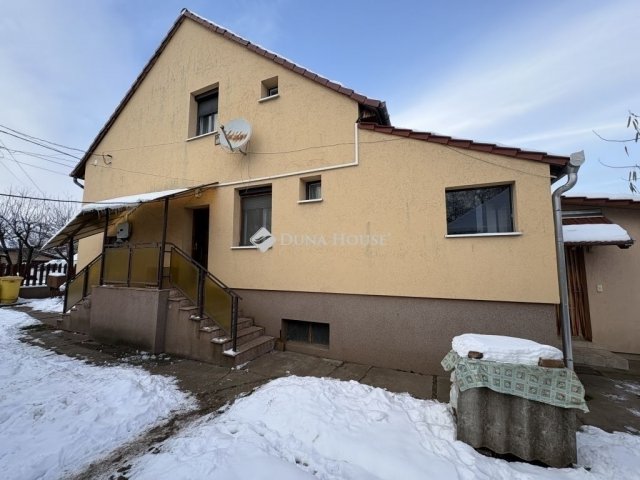 Eladó családi ház, Gyálon 129.9 M Ft, 5 szobás