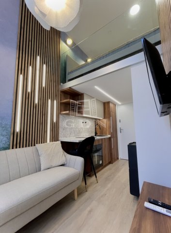 Eladó téglalakás, Budapesten, VI. kerületben 42.5 M Ft, 1 szobás