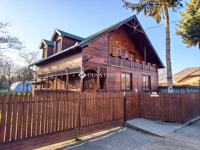 Eladó családi ház, Csépán, Jókai utcában 25.99 M Ft, 5 szobás