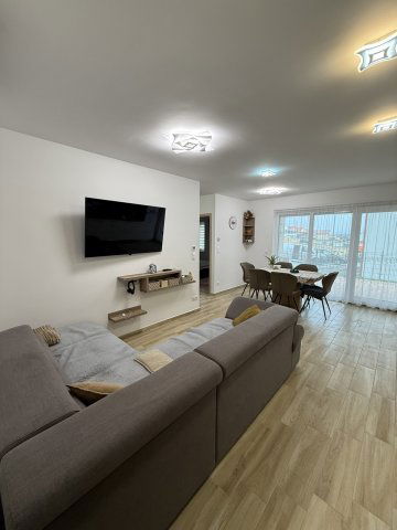 Eladó téglalakás, Várpalotán 82.9 M Ft, 4 szobás