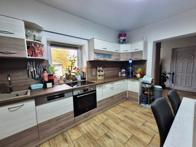 Eladó családi ház, Mályin 40.9 M Ft, 2 szobás