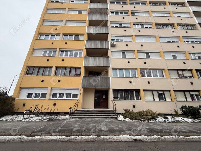 Eladó téglalakás, Szombathelyen 28.9 M Ft, 2 szobás