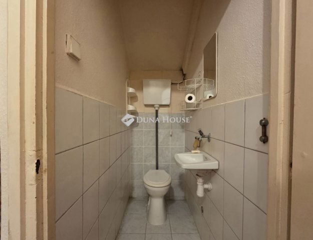 Eladó családi ház, Gyömrőn 129 M Ft, 7 szobás