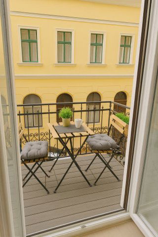 Eladó téglalakás, Budapesten, VI. kerületben, Szív utcában