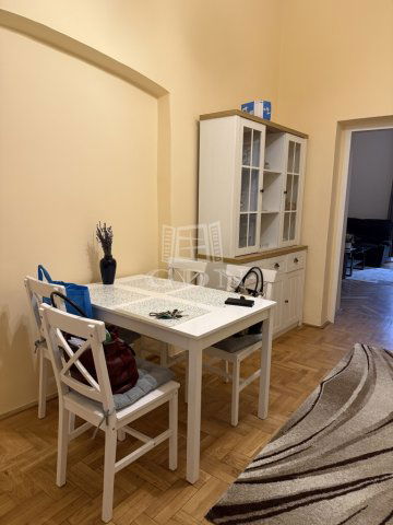 Kiadó téglalakás, albérlet, Budapesten, V. kerületben
