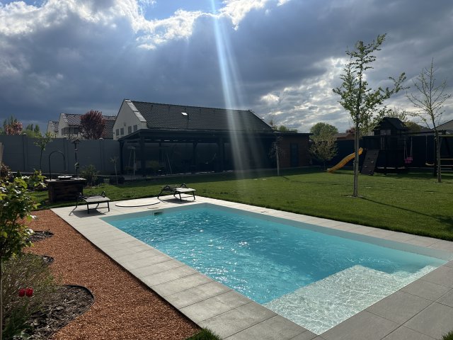 Eladó ikerház, Szadán 179.99 M Ft, 3+1 szobás