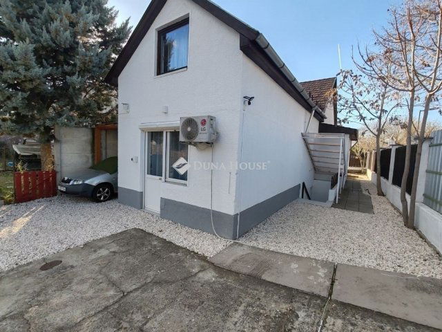 Eladó családi ház, Budapesten, XIII. kerületben 185 M Ft