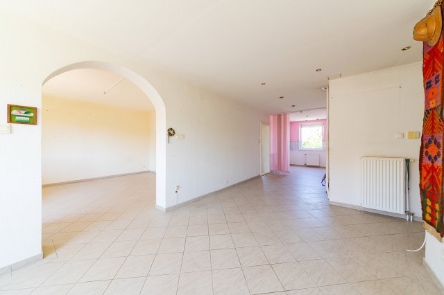 Eladó téglalakás, Budapesten, XV. kerületben 99.5 M Ft, 3 szobás