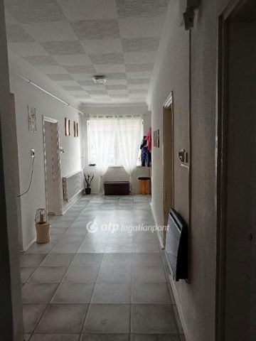 Eladó családi ház, Nagykállóban 39.9 M Ft, 3 szobás