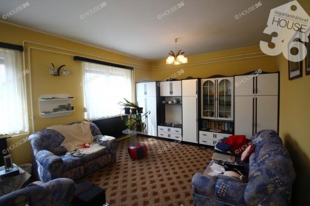 Eladó családi ház, Kecskeméten 96 M Ft, 4 szobás