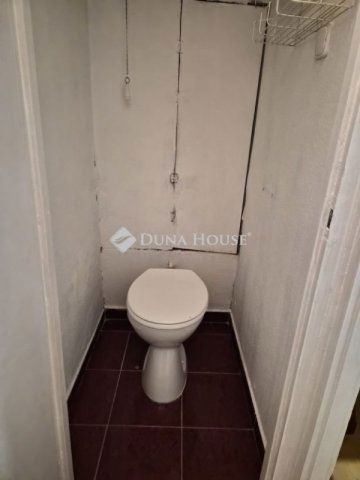 Eladó téglalakás, Budapesten, XVI. kerületben 63.8 M Ft