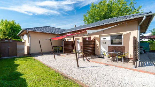 Eladó családi ház, Siófokon 149 M Ft, 6 szobás
