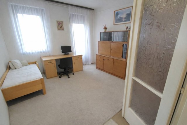 Eladó téglalakás, Mohácson 39.9 M Ft, 3 szobás