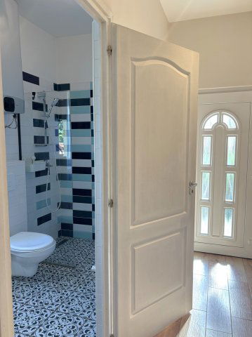 Eladó téglalakás, Budapesten, III. kerületben 90 M Ft